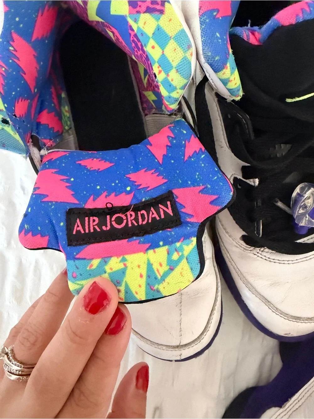 2 Pair Nike Air Jordan Bundle Size 6Y / Women’s 7.5 – Jordan 5 Bel-Air + Jordan